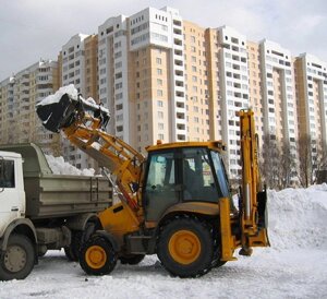 Послуги з чищення, прибирання, і вивезення снігу в Києві