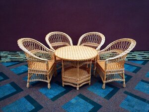 Набір плетених меблів з чотирма кріслами і круглим столом на 6-ти ніжках і поличкою Арт.12697-4 в Закарпатській області от компании Плетеная корзина