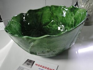 Салатниця (тарілка) керамічна ручної роботи у вигляді капусти (Італія)