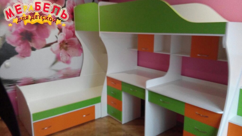 Дитяче двоярусне ліжко з двома столами і сходами-комодом АЛ3 Merabel від компанії Мерабель - фото 1