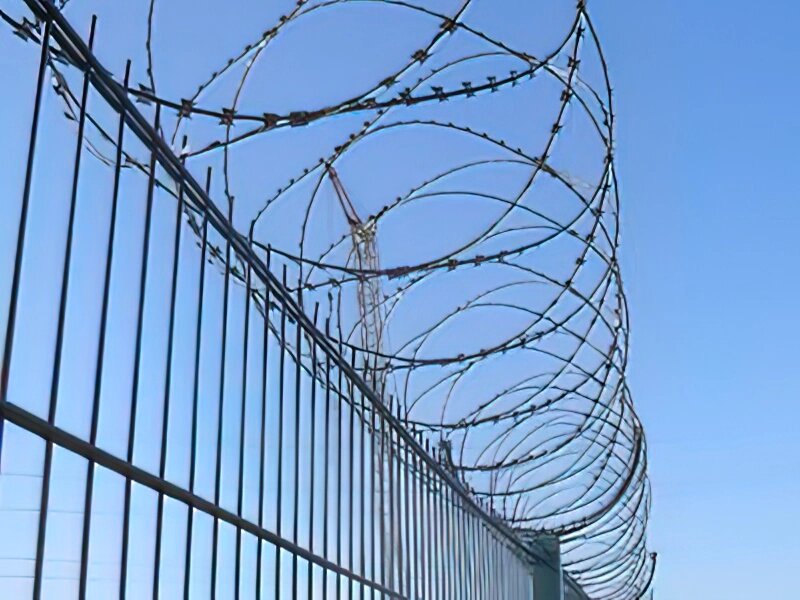 ЗКР-С Йогоза Кайман 800/7 спіральний колючий дріт від компанії ТОВ ПГ "Кайман" - фото 1
