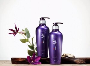 Регенеруючий шампунь Daeng Gi Meo Ri Vitalizing ShampooТенгі Морі 300мл