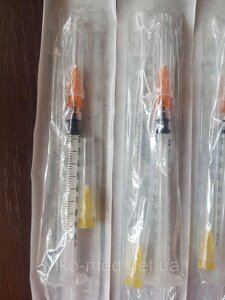 Інсуліновий шприц, трьохкомпонентний 1,0 мл з двома голками U100 "Юрія - Фарм"