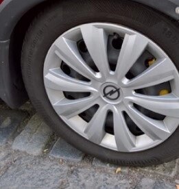 Накладка на колпаки дисків Opel