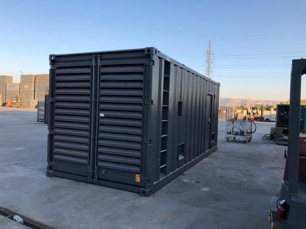 Коммерческое предложение на б/у Контейнерный дизельгенератор Cummins KTA 50 G3, 1 Мвт ##от компании## Строительное Оборудование - ##фото## 1