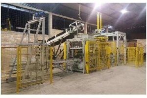 Б/У Автоматична вібропресувальна лінія Poyatos Prima L з БСУ (Іспанія). Не була у роботі, нова.