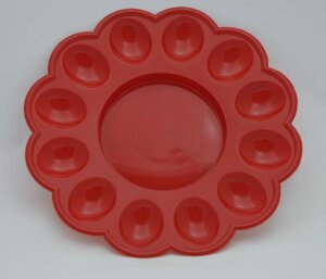 Великодня пластмасова фігурна тарілка-підставка на 12 яєць і святковий кулиц Ø24 см (червоний колір)