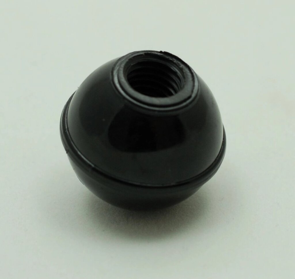 Пластмасова кругла барашкова ручка з різзю М12 з перероблених полімерів (чорний колір) від компанії ТОВ "Магія Пласт" - фото 1