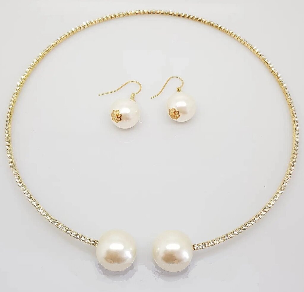 Комплект прикрас Fashion jewelry - кольє і сережки (Fashion jewelry) від компанії Книгарня БУККАФЕ - фото 1