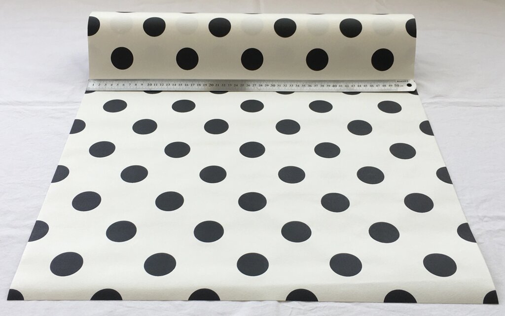 Білі шпалери з чорним горохом 2262-14 — класика, що не старіє від компанії Інтернет-магазин шпалер "Німецький Дім" - фото 1