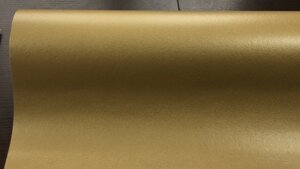 Німецькі шпалери під золото 2211-68, старе або темне, імітація металевого листа, гладкі вінілові на флізеліновій основі