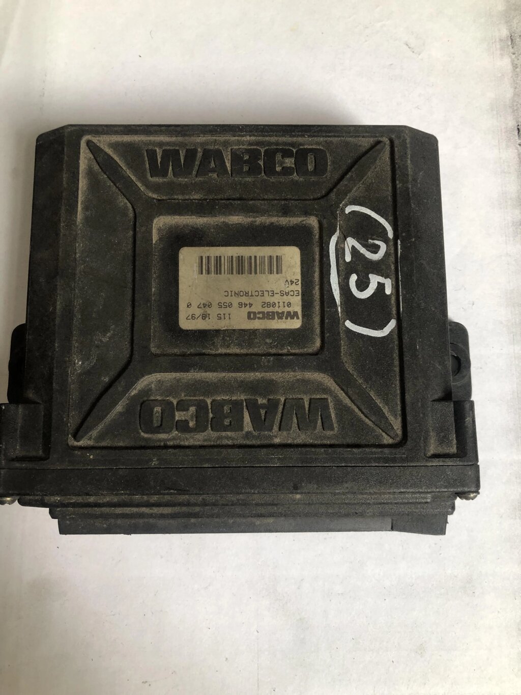 Блок управління підвіскою Ecas (6*2) 3-х основний від компанії Інтернет-магазин "Івеко" - фото 1