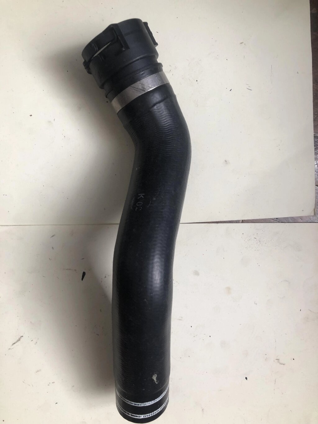 Патрубок водяний верхній від компанії Інтернет-магазин "Івеко" - фото 1