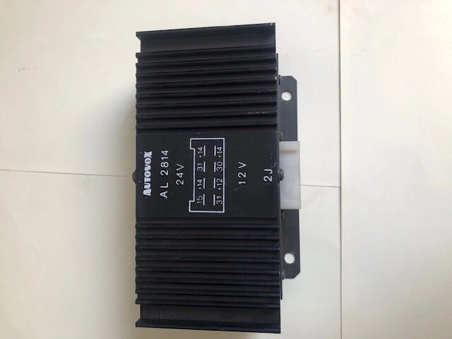 Перетворювач напруги (8 пінів) від компанії Інтернет-магазин "Івеко" - фото 1