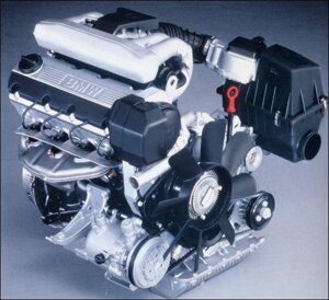 Деталі двигуна M40.