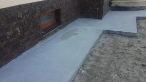 Влаштування бетонного вимощення