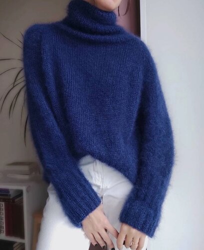 Теплий синій м'який светер оверсаз зв'язано з кід мохер Італія