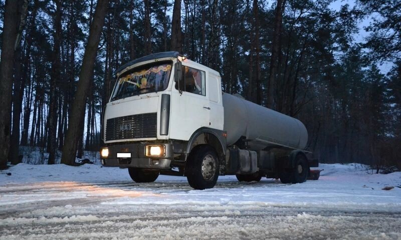 Відкачування септика від компанії Послуги асенізатора У КИЄВІ ТА ОБЛАСТІ - фото 1