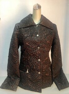 Куртка жіноча коричнева демісезонна жатка на кнопках приталена