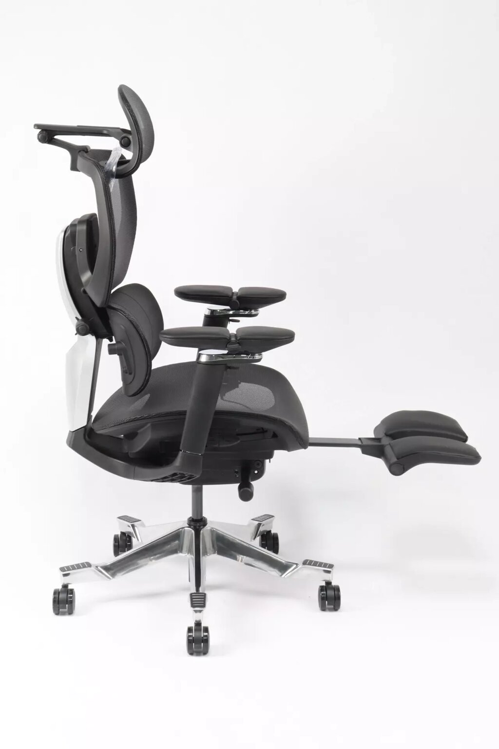 Ортопедичне крісло ErgoTron T1 чорне від компанії Ерголайф - фото 1