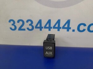 USB адаптер LEXUS IS250/350 06-12 86190-53040