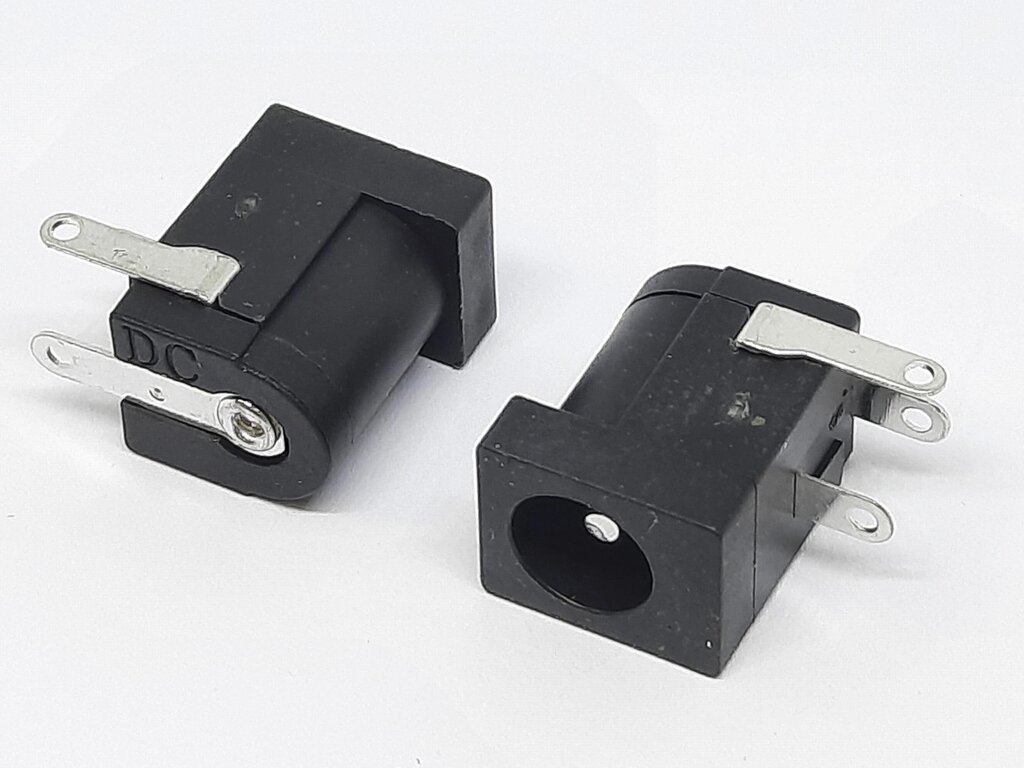 Гніздо живлення магнітний сплав 5,5/2,1 мм DC005 від компанії Кладова Майстра на Закупка - фото 1