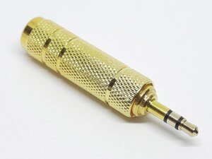 Перехідник Jack 6.3мм гніздо в 3.5мм штекер металевий стерео