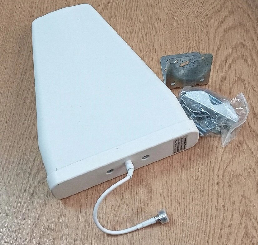 Антена 4ж ЛТЕ (Всі стільникові оператори) 640-3720 МГц 8-9 dBi 50 Вт логоперіодична GJX. Дивіться графіки КСХ. від компанії ПО СПЕЦАНТЕНИ Зв'язок без перешкод! - фото 1