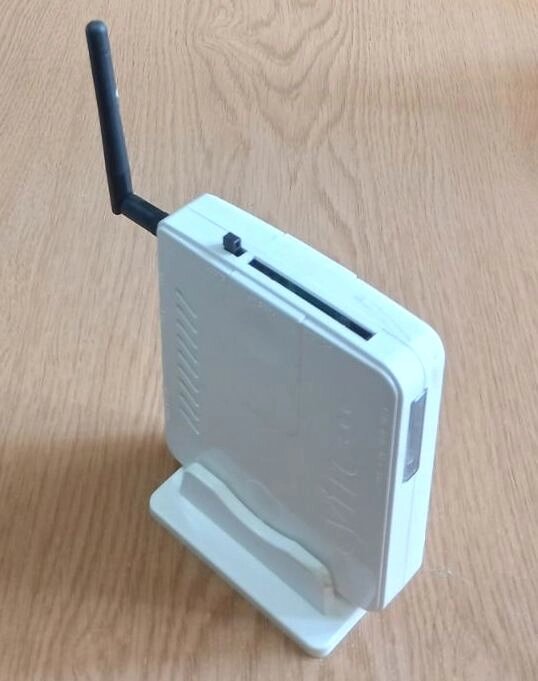 Cyfre 3G мобільний Wi-Fi роутер, б / у для радіоаматорів на запчастини від компанії ПО СПЕЦАНТЕННИ Зв'язок без перешкод! - фото 1