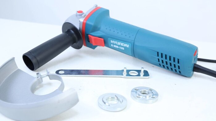 Кутова шліфувальна машина Hyundai i G 650-125