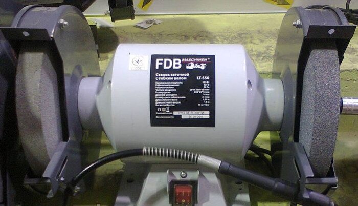 Заточний верстат FDB Maschinen LT 550 ( з гнучким валом)