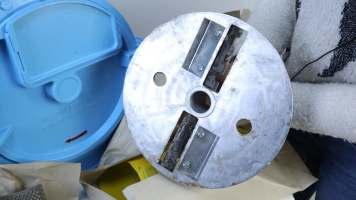 Кормоізмельчітель икор-01