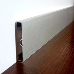 Дизайнерський алюмінієвий плінтус BEST DEAL 1/60 накладний, висота 60 мм, довжина 2,5м
