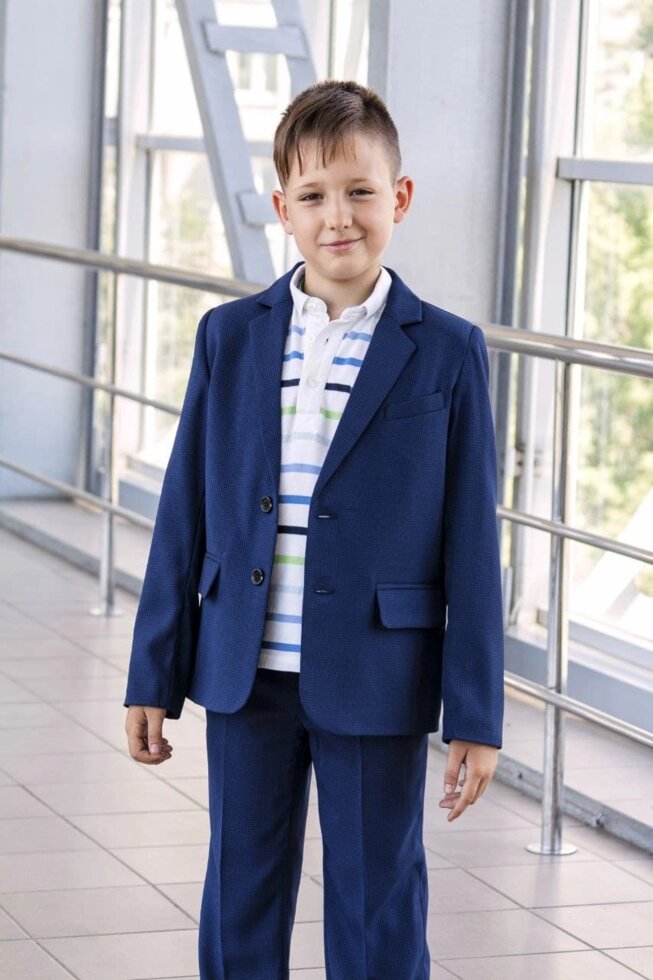 Шкільний костюм для хлопчика - фото