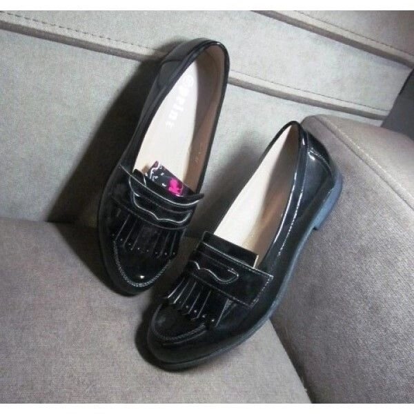 Якісні туфельки для дівчинки в школу від компанії МоДнАтУфЛя - фото 1