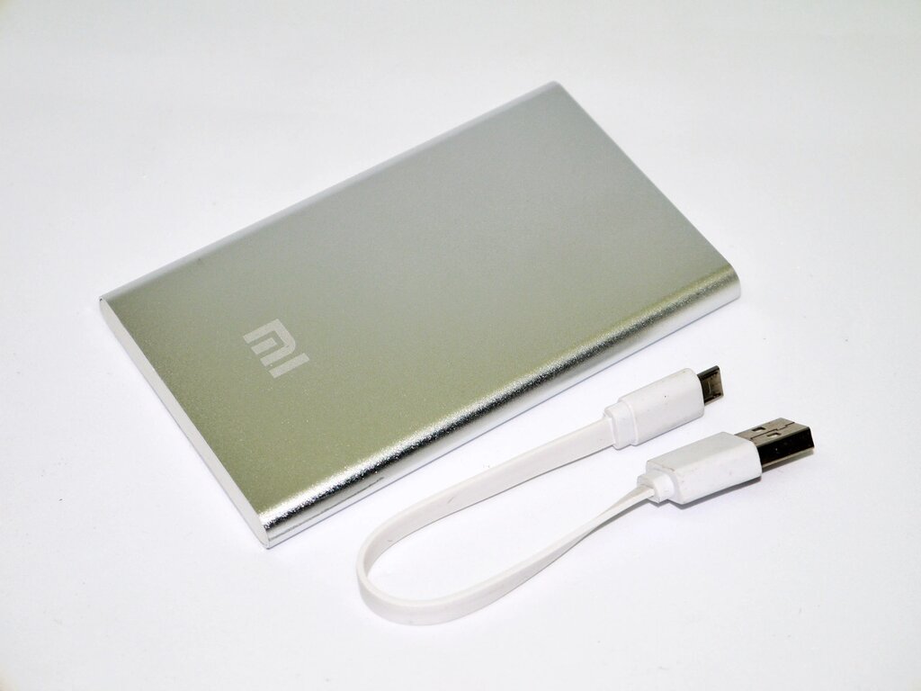 Mi power bank 12000 mAh Зовнішній портативний зарядний пристрій від компанії АВТОСТИЛЬ - фото 1