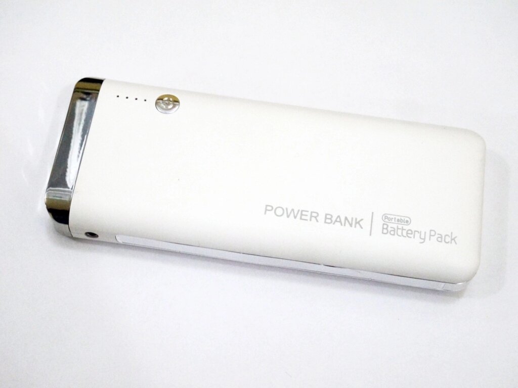 Power Bank 20000 mAh 3xUSB Глянець від компанії АВТОСТИЛЬ - фото 1