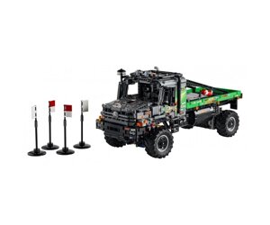 Блоковий конструктор LEGO Mercedes-Benz Zetros (42129)