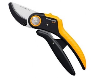 Секатор Fiskars Plus P741 (1057171)