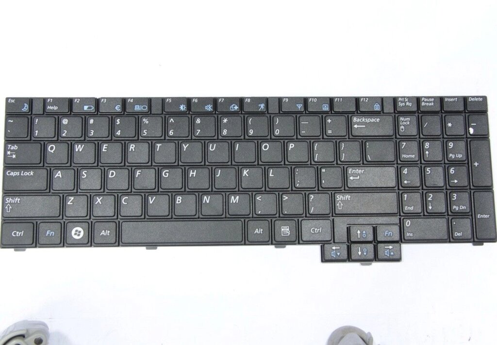 Клавіатура для SAMSUNG X520 BLACK US від компанії Інтернет-магазин aventure - фото 1