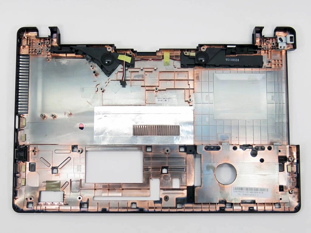 Корпус для ноутбука Asus X550, X550C, X550VC, X550V, F550C c USB роз'ємом справа (Нижня кришка (корито)). (13N0-PEA1502) від компанії Інтернет-магазин aventure - фото 1