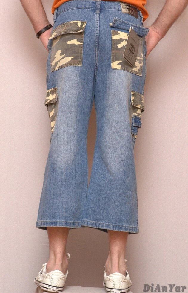 Бриджі чоловічі джинсові з накладними кишенями "карго" AUDI від компанії ГАРДЕРОБ - фото 1