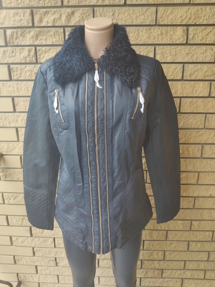 Куртка жіноча великих розмірів з екошкіри, з хутром всередині, з хутряним коміром OS від компанії ГАРДЕРОБ - фото 1