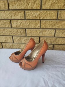 Туфлі жіночі на підборах KAMEMGSI