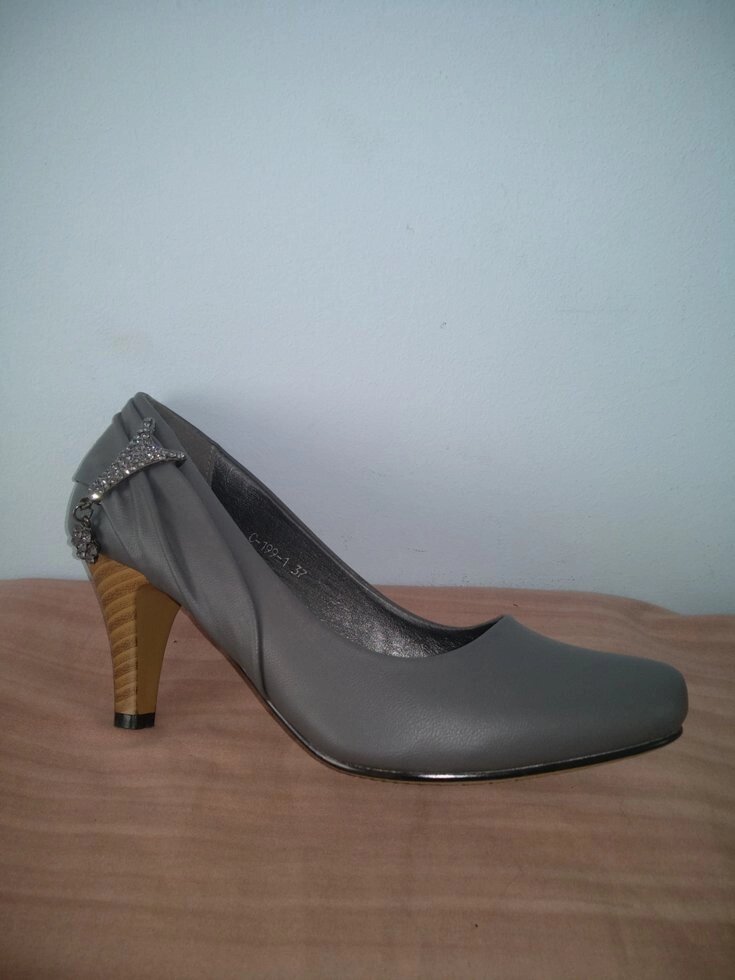Туфлі жіночі ZC-5555 від компанії ГАРДЕРОБ - фото 1