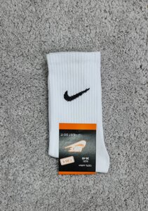 Шкарпетки високі жіночі бавовняні спортивні з логотипом Nike білі