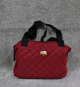 Стильна стьобана жіноча сумка плащівка червона