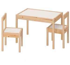 Дитячий стіл і 2 стільця Ikea