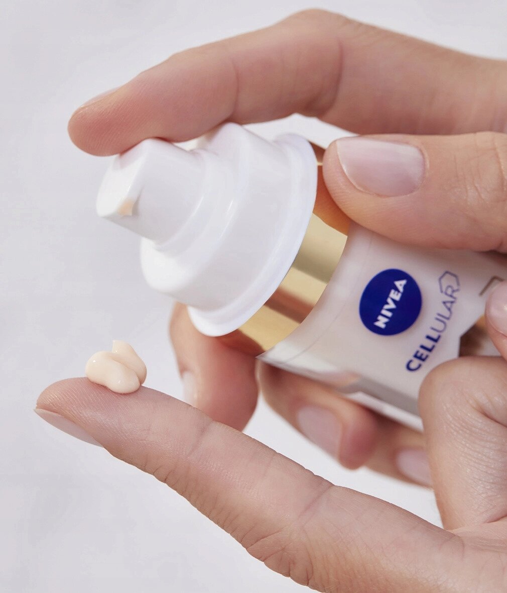 Nivea Cellular лумінус 630 40 мл крем проти плям на день з фільтром для запобігання пігментації 40мл від компанії Інтернет-магазин EconomPokupka - фото 1