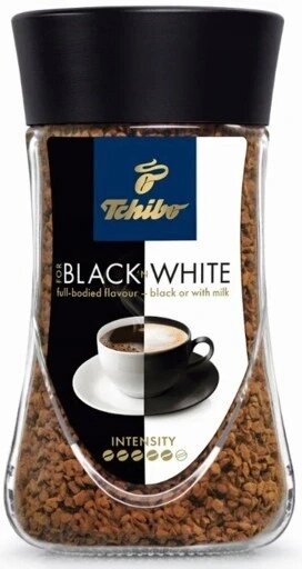 Розчинна кава Tchibo Black & White 200 г 200г від компанії Інтернет-магазин EconomPokupka - фото 1